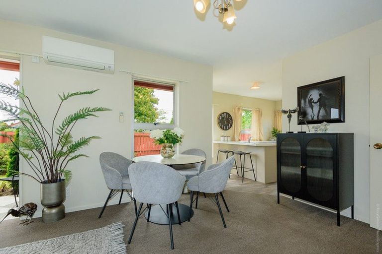 Photo of property in 1/80 Veitches Road, Casebrook, Christchurch, 8051