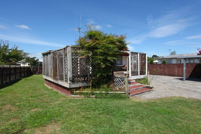 Photo of property in 22 Lindsay Crescent, Nawton, Hamilton, 3200