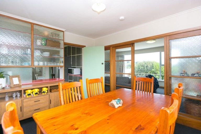 Photo of property in 7b Penrith Street, Westown, New Plymouth, 4310