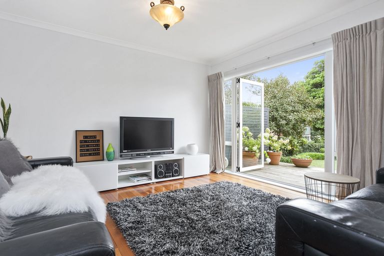 Photo of property in 85 Moore Street, Leamington, Cambridge, 3432