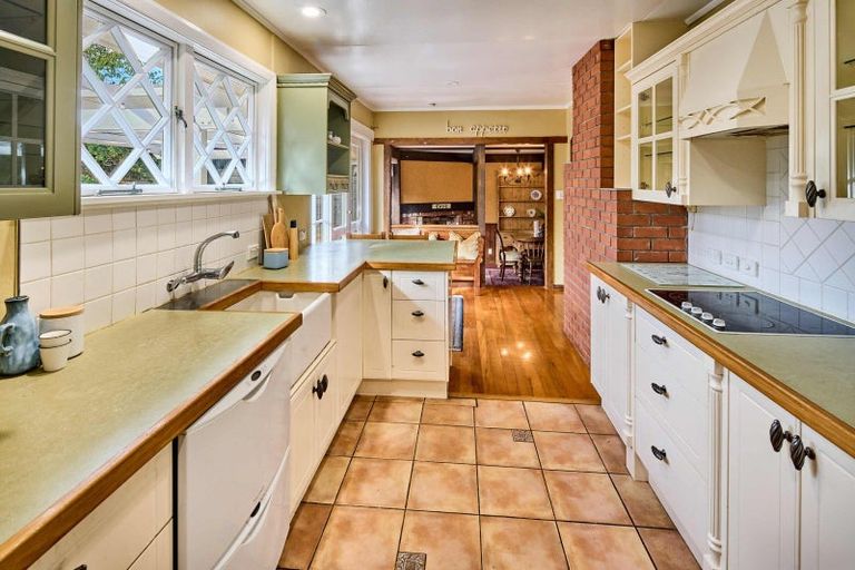 Photo of property in 5 Porter Place, Paekakariki, 5034