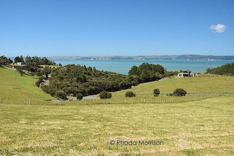 Photo of property in 12 Te Wairoa Lane, Tinopai, 0593