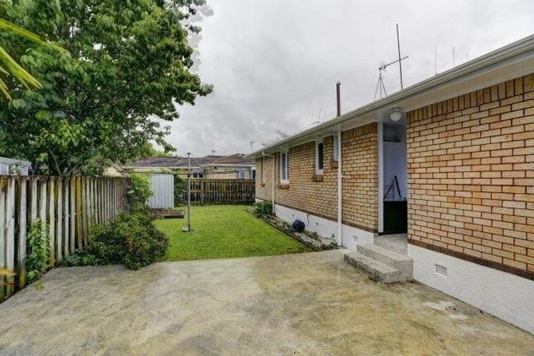 Photo of property in 38 Edinburgh Road, Hillcrest, Hamilton, 3216