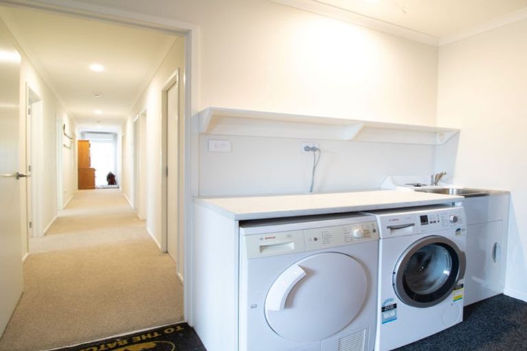 Photo of property in 64 Penetaka Heights, Pyes Pa, Tauranga, 3112