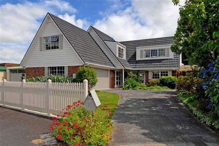 Photo of property in 71 Hooker Avenue, Chedworth, Hamilton, 3210