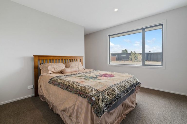 Photo of property in 14 Plunket Street, Omakau, 9376