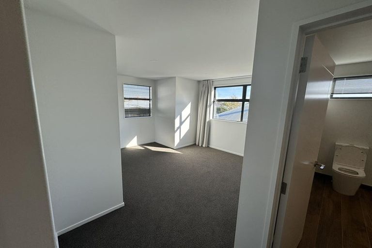 Photo of property in 2/38 Wildberry Street, Woolston, Christchurch, 8023