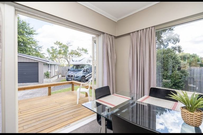 Photo of property in 43 Lewis Street, Glenview, Hamilton, 3206