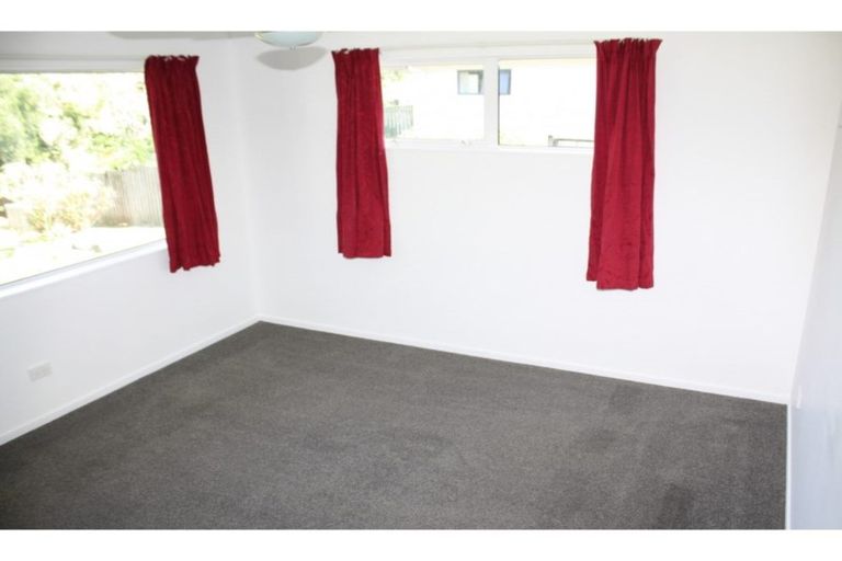 Photo of property in 66a Onerahi Road, Onerahi, Whangarei, 0110