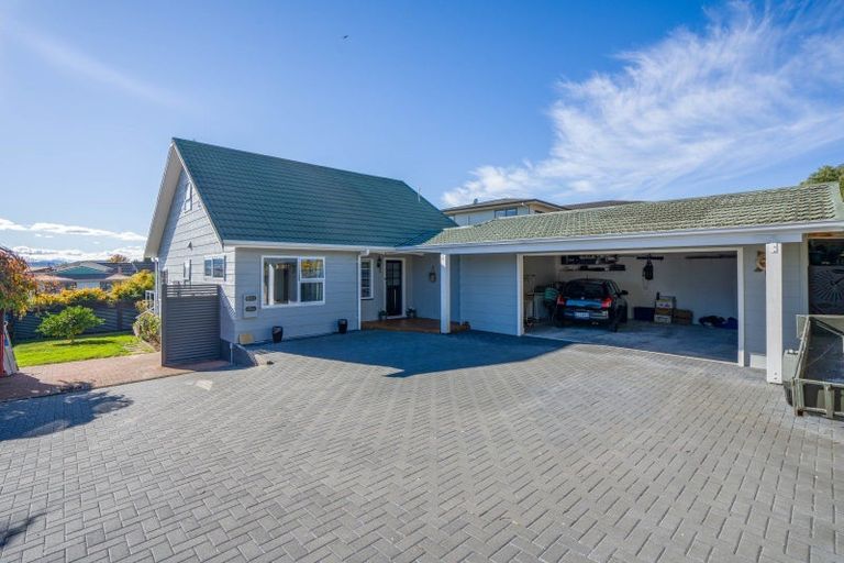 Photo of property in 7 Kempton Place, Richmond Heights, Taupo, 3330