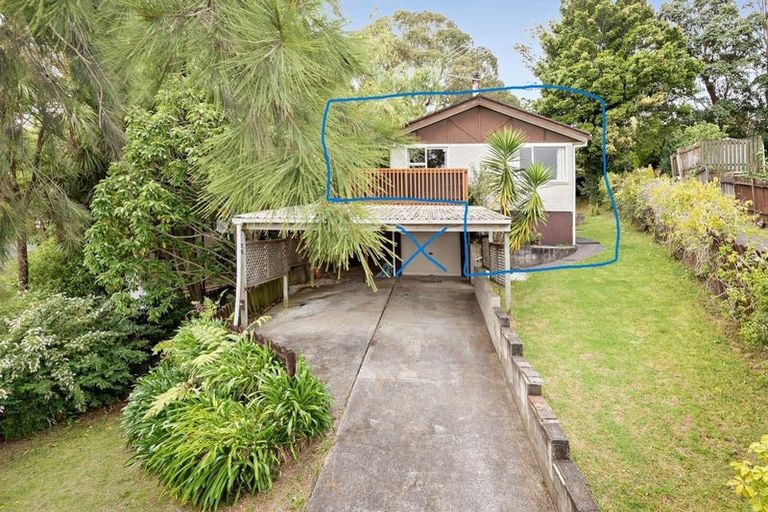 Photo of property in 14 Kilcar Place, Massey, Auckland, 0614