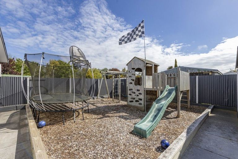 Photo of property in 8 Savage Street, Kainga, Christchurch, 8083