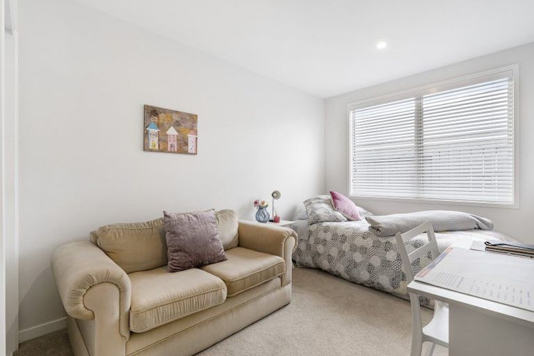 Photo of property in 72 Penetaka Heights, Pyes Pa, Tauranga, 3112