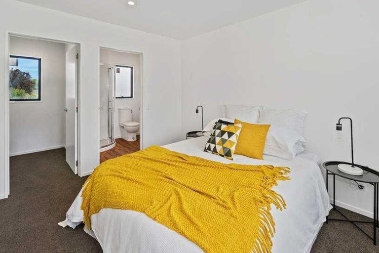 Photo of property in 2/40 Geraldine Street, Edgeware, Christchurch, 8013