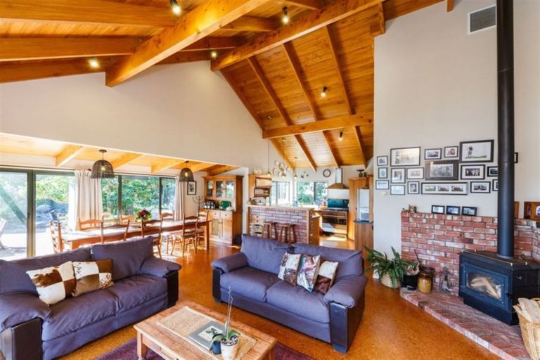 Photo of property in 556 Poplar Road, Opiki, Palmerston North, 4474