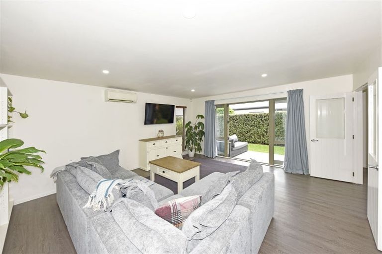 Photo of property in 37 Ernest Gray Place, Halswell, Christchurch, 8025
