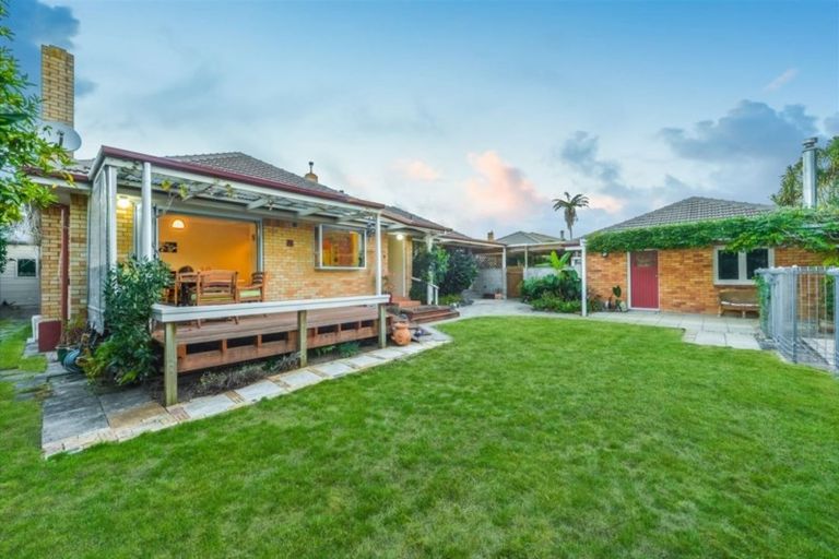 Photo of property in 17 Bailey Avenue, Claudelands, Hamilton, 3214