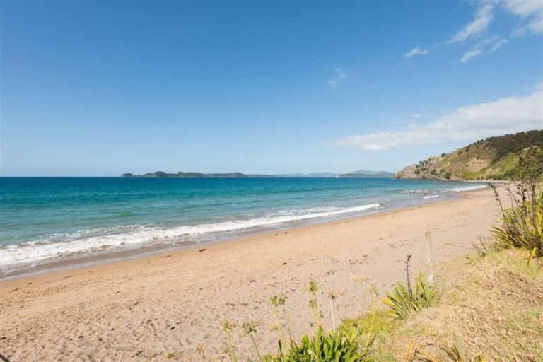 Photo of property in 137 Long Beach Road, Russell, 0202