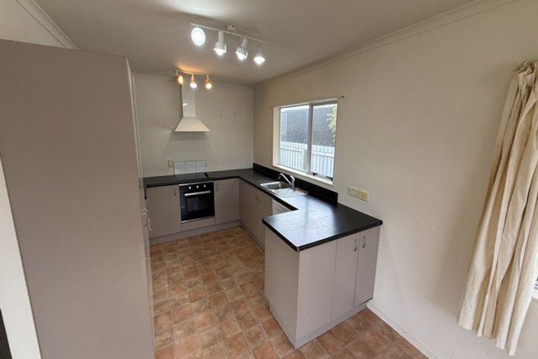 Photo of property in 3 Warwick Road, Stratford, 4332