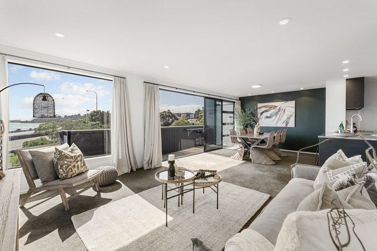 Photo of property in 144 Third Avenue, Tauranga, 3110