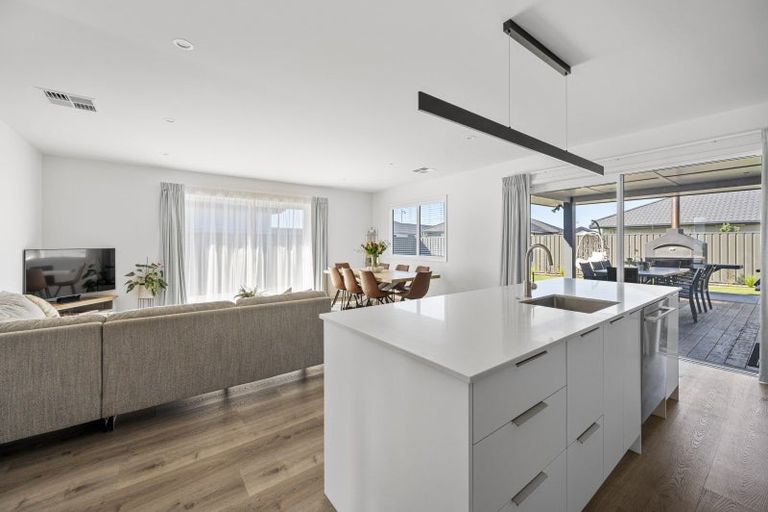 Photo of property in 4 Ruapehu Road, Poraiti, Napier, 4112