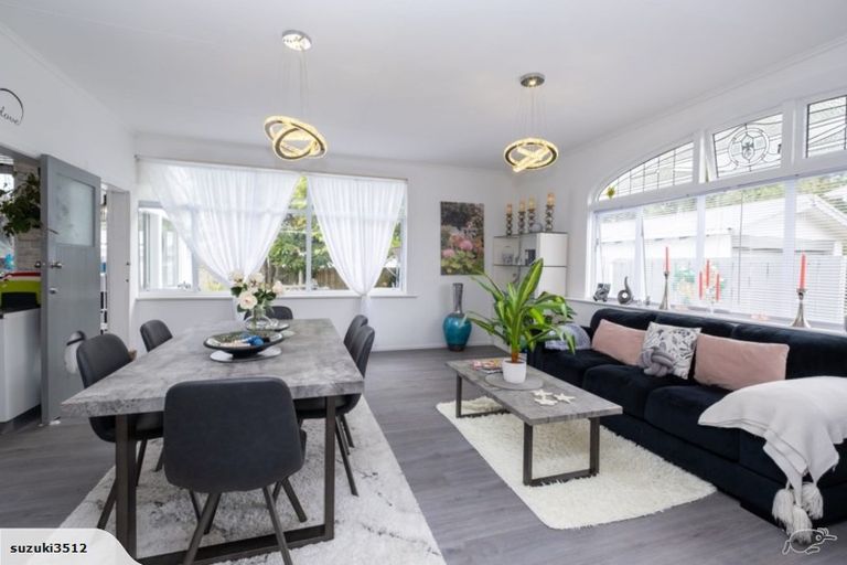 Photo of property in 13 Graham Street, Eltham, 4322