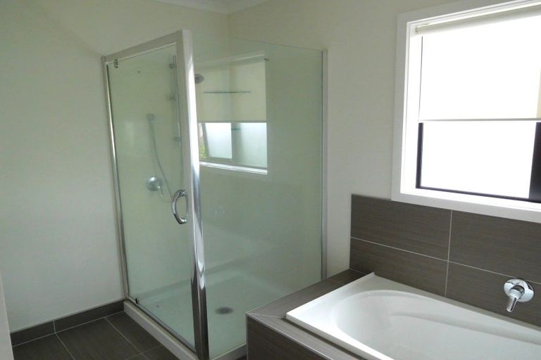 Photo of property in 8 Isobel Hodgson Drive, Cambridge, 3434