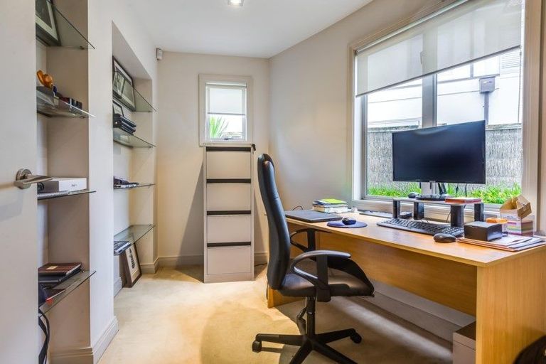 Photo of property in 202 Kohimarama Road, Kohimarama, Auckland, 1071