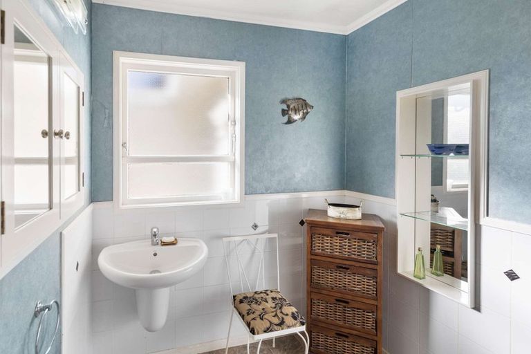 Photo of property in 3 Byrd Street, Levin, 5510