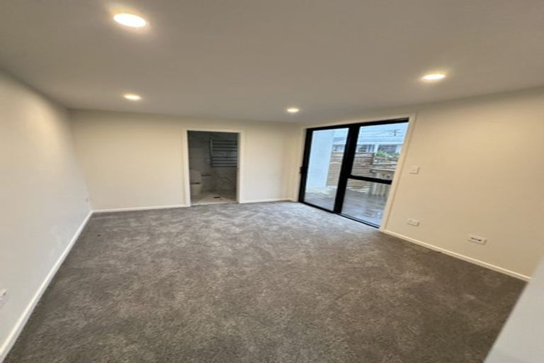 Photo of property in 1 Colenso Place, Otaki Beach, Otaki, 5512