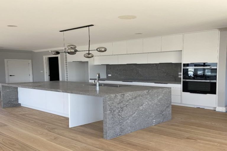 Photo of property in 1 Paikea Street, Albany Heights, Auckland, 0632