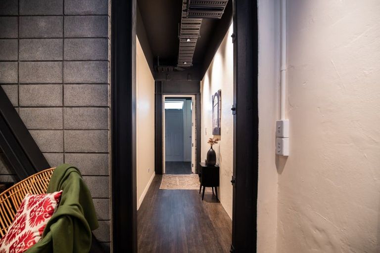 Photo of property in 127 Saint Aubyn Street, New Plymouth, 4310