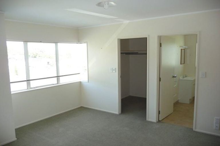 Photo of property in 14 Ellenbury Place, Stanmore Bay, Whangaparaoa, 0932