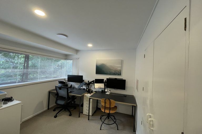 Photo of property in 4/205 Lake Road, Belmont, Auckland, 0622