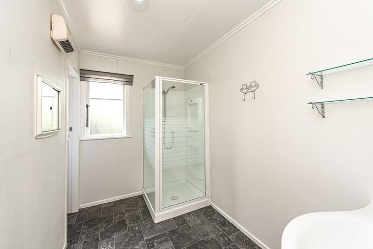 Photo of property in 62 Parkes Avenue, Saint Johns Hill, Whanganui, 4501