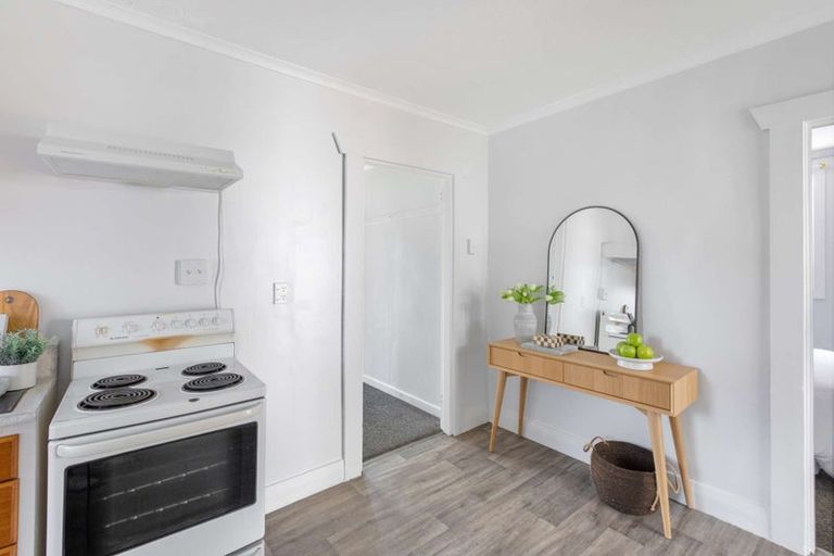 Photo of property in 14 Oxford Street, East Gore, Gore, 9710