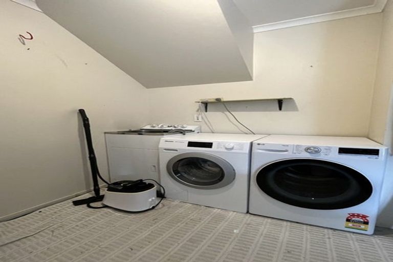 Photo of property in 3 Paremata Drive, Paremata, Porirua, 5024