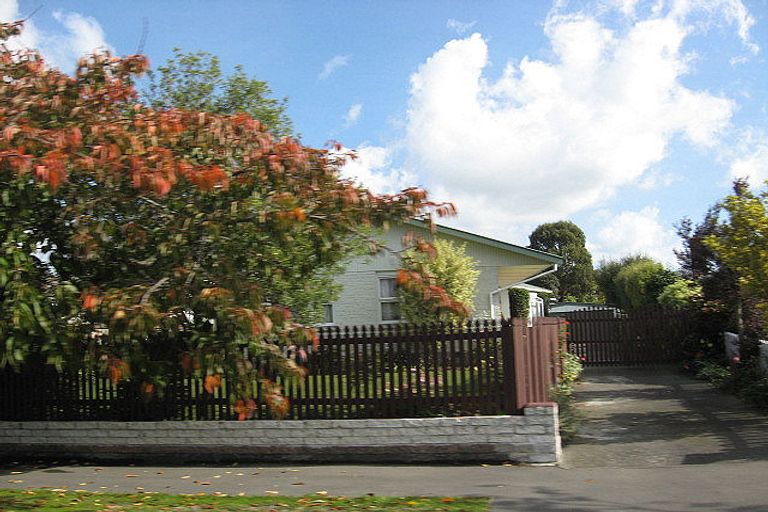 Photo of property in 41 Carruthers Street, Ilam, Christchurch, 8041