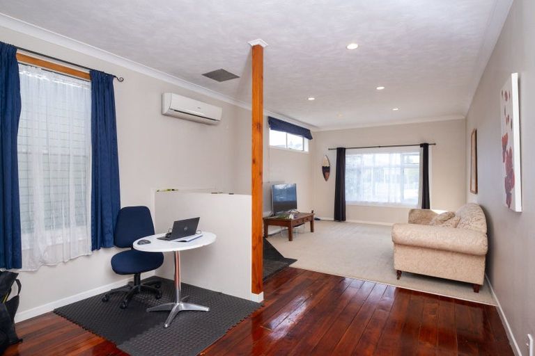 Photo of property in 84 Vigor Brown Street, Napier South, Napier, 4110