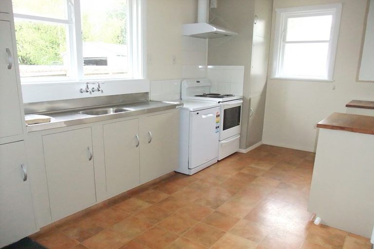 Photo of property in 14 Alpers Place, Hoon Hay, Christchurch, 8025