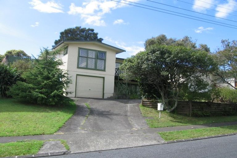 Photo of property in 35 Cardiff Road, Pakuranga, Auckland, 2010