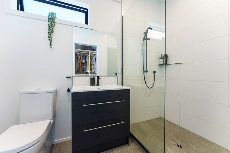 Photo of property in 6 Wilson Way, Waikanae, 5036