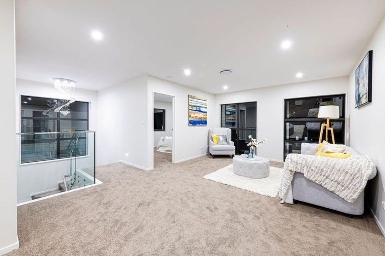 Photo of property in 53 Donegal Drive, Flat Bush, Auckland, 2019