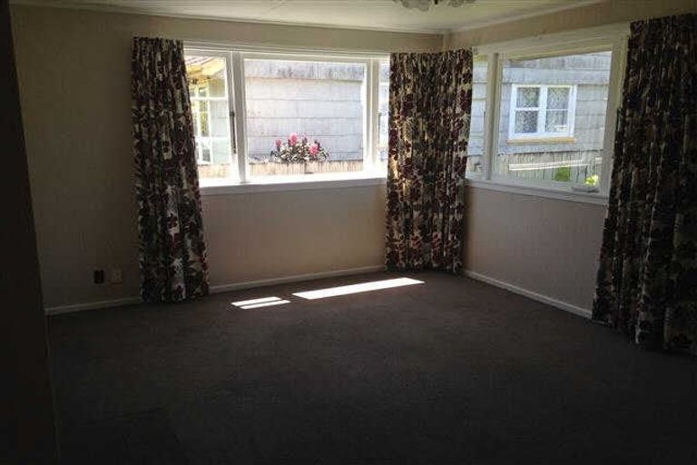 Photo of property in 1068 Heaphy Terrace, Fairfield, Hamilton, 3214