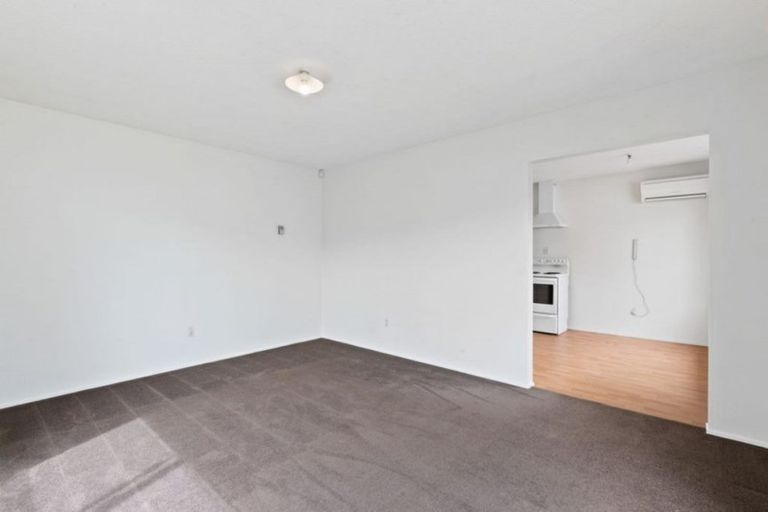 Photo of property in 1/58 Mathesons Road, Phillipstown, Christchurch, 8011