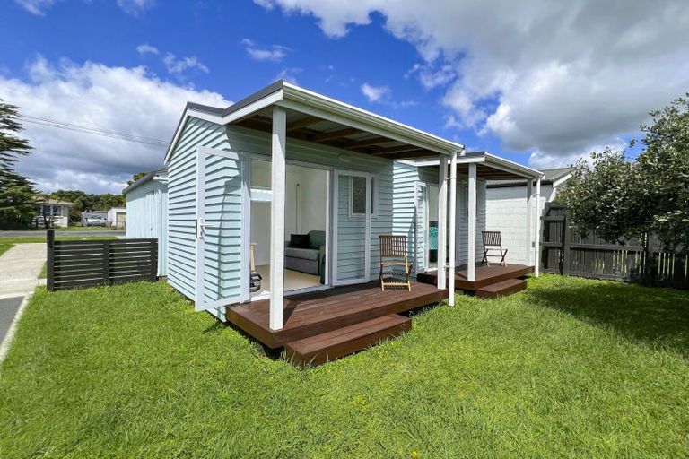 Photo of property in 15 Argyle Street, Waipu, 0510