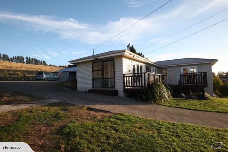 Photo of property in 19 Oxford Street, Waikari, 7420