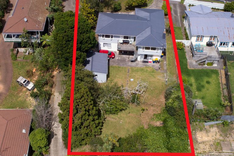 Photo of property in 61 West Coast Road, Glen Eden, Auckland, 0602