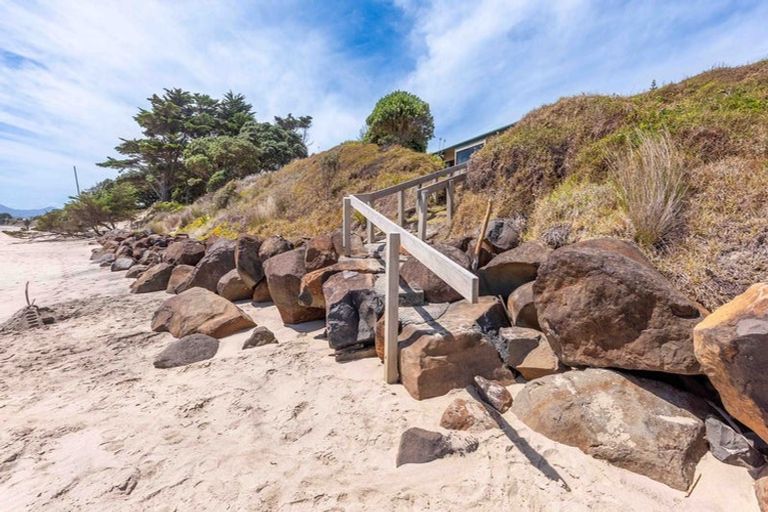 Photo of property in 236 Hokianga Harbour Drive, Omapere, Kaikohe, 0473