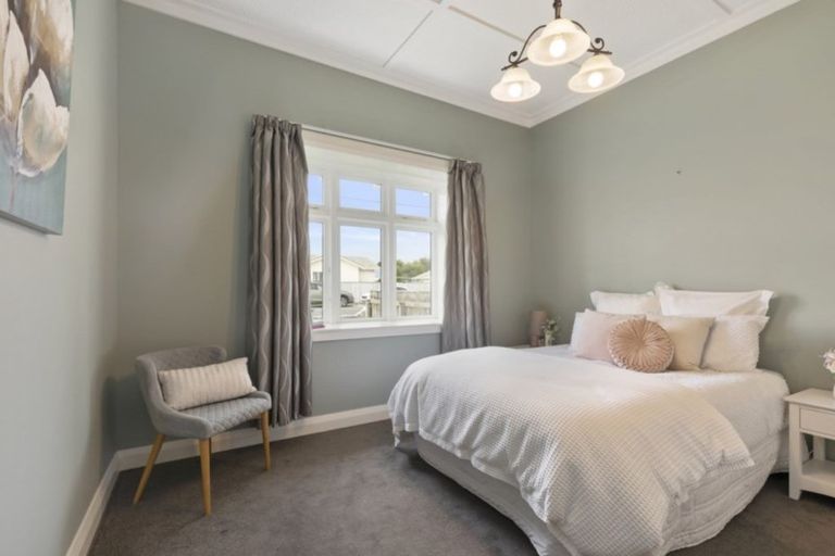 Photo of property in 2 Pilmuir Street, Hutt Central, Lower Hutt, 5010